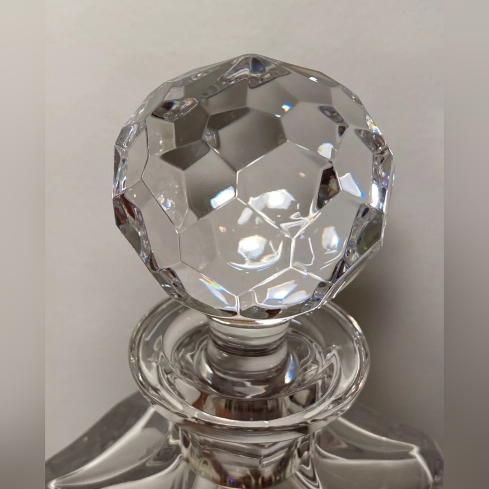 Vintage Signed ATLANTIS "Miguel" Genuine Hand Blown Crystal 10" Square Decanter - Picture 11 of 13